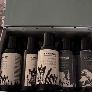 Artisanal shampoo and conditioner travel size50ml